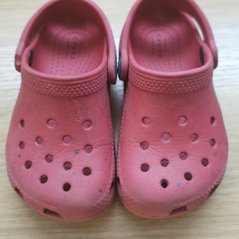 CROCS Red Sandals Comfortable Slip-On Design